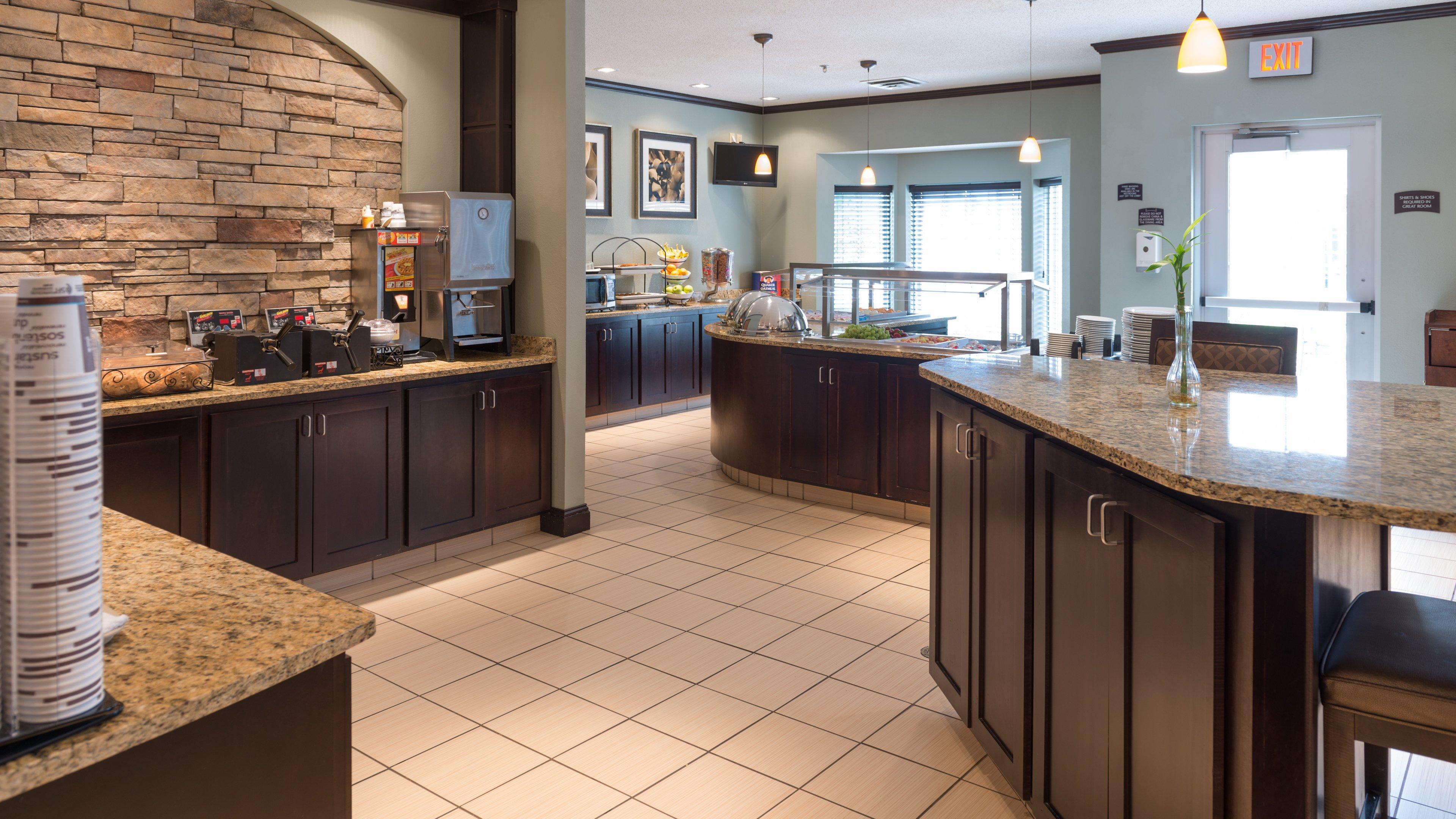 Staybridge Suites Fargo By Ihg Eksteriør billede