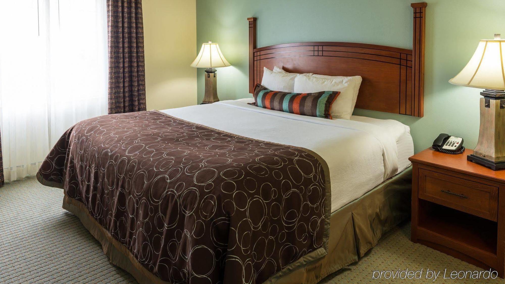 Staybridge Suites Fargo By Ihg Eksteriør billede