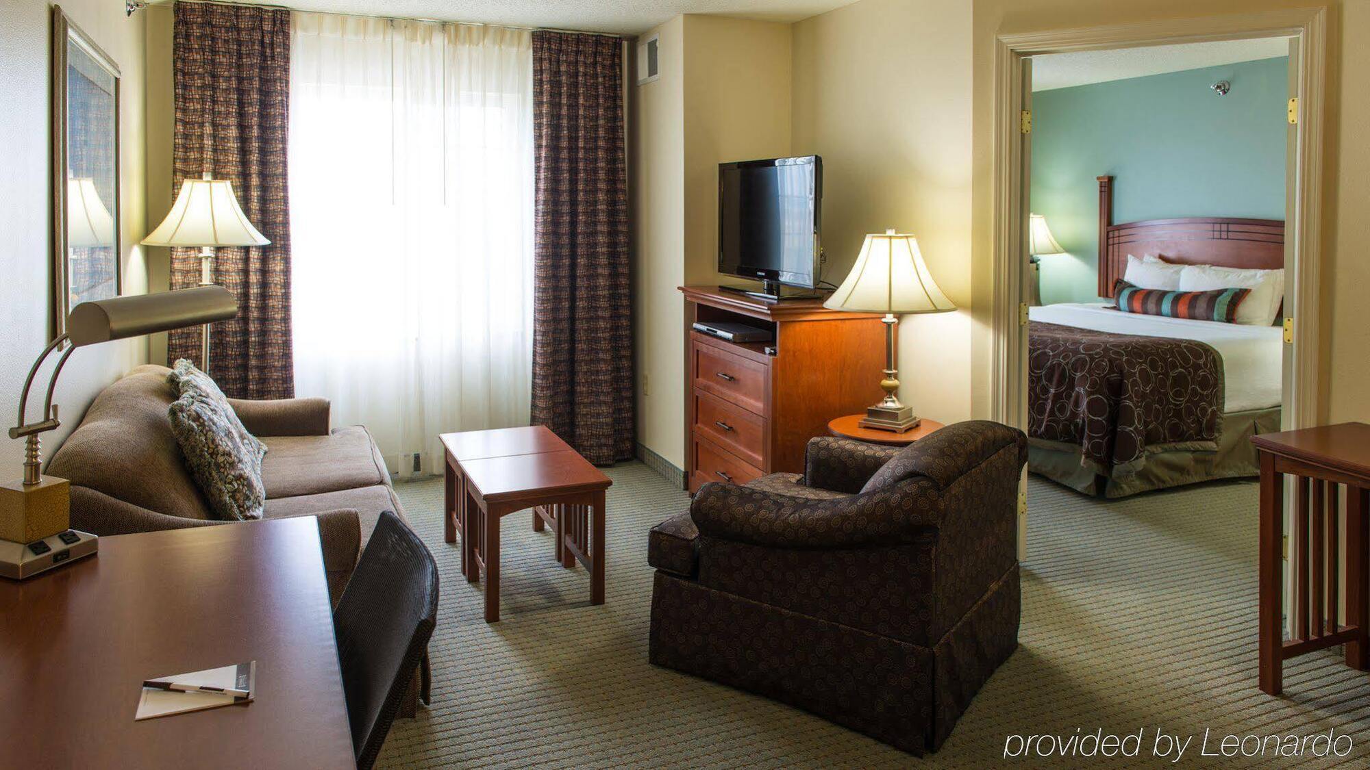 Staybridge Suites Fargo By Ihg Eksteriør billede